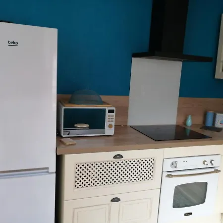 Le De La - Maison Avec Garage *