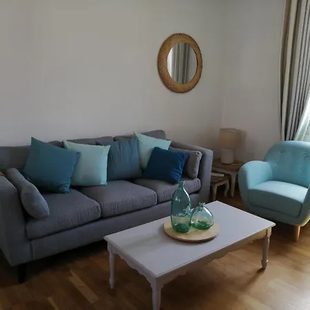 Le De La - Maison Avec Garage Feriehus *